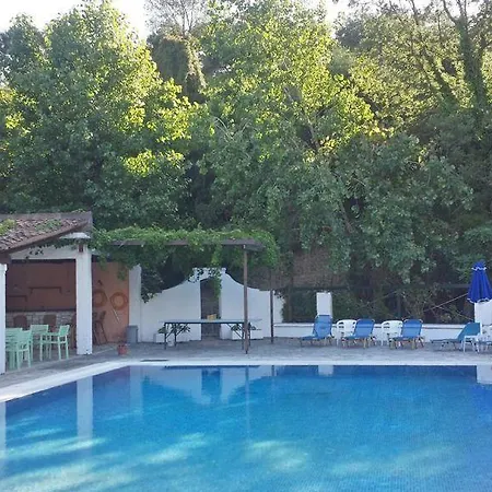 Szálloda Ipsos Beach Hotel