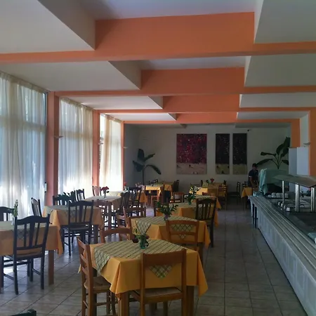 Hotel Ipsos Beach Hotel 3*