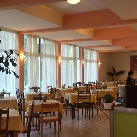 Ipsos Beach Hotel Szálloda