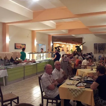 Szálloda Ipsos Beach Hotel Ípszosz