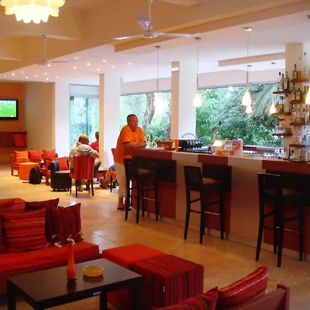 Ipsos Beach Hotel 3* Ípszosz