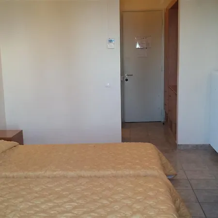 Ipsos Beach Hotel 3* Ípszosz