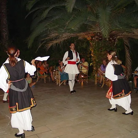 Ipsos Beach Hotel 3*