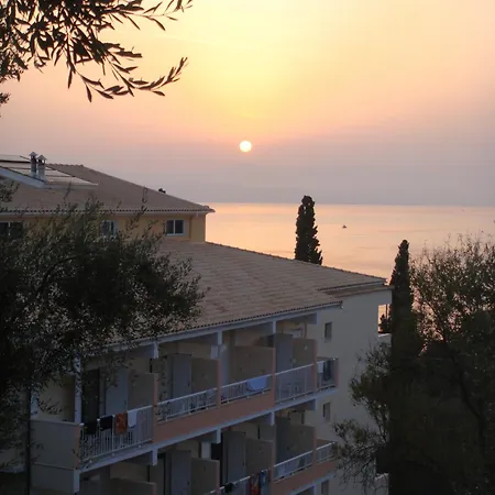Ipsos Beach Hotel 3* Ύψος