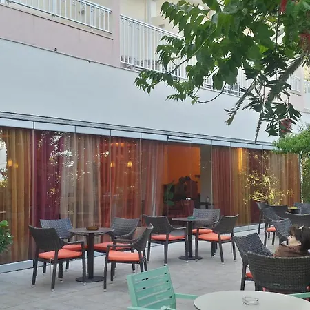 Ipsos Beach Hotel 호텔 입소스