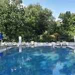 Otel Ipsos Beach Hotel Ipsos