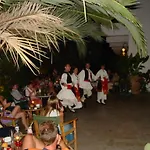 Ipsos Beach Hotel 酒店