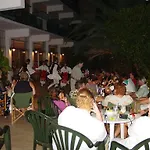 Hotell Ipsos Beach Hotel Ypsos