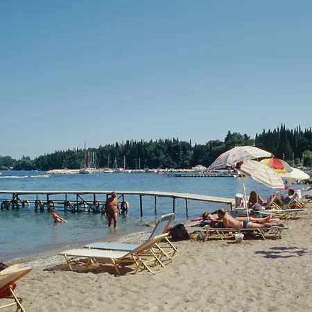 Ξενοδοχείο Ipsos Beach Hotel