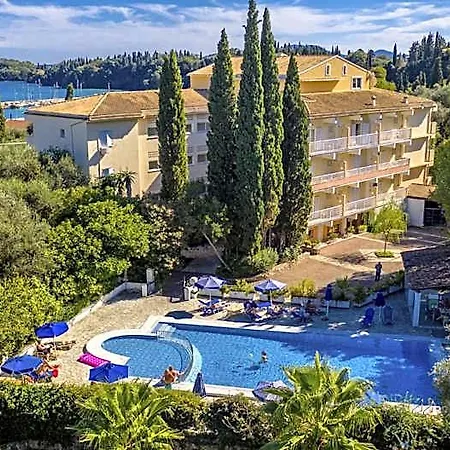 Ξενοδοχείο Ipsos Beach Hotel 3*