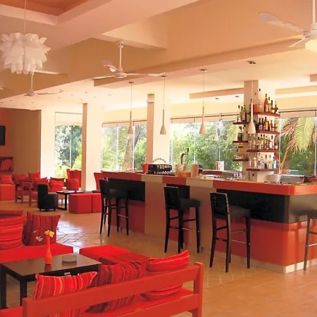 Ξενοδοχείο Ipsos Beach Hotel Ύψος