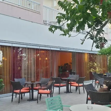 Ipsos Beach Hotel Ýpsos