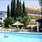 Отель Ipsos Beach Hotel 3*