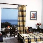 Отель Ipsos Beach Hotel Ипсос