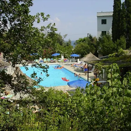 ホテル Ipsos Beach Hotel 3*