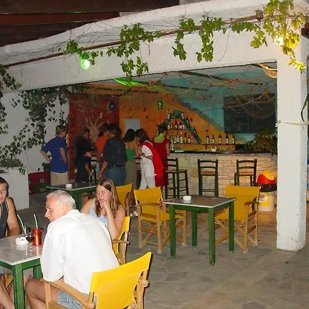 Ipsos Beach Hotel 酒店 3*