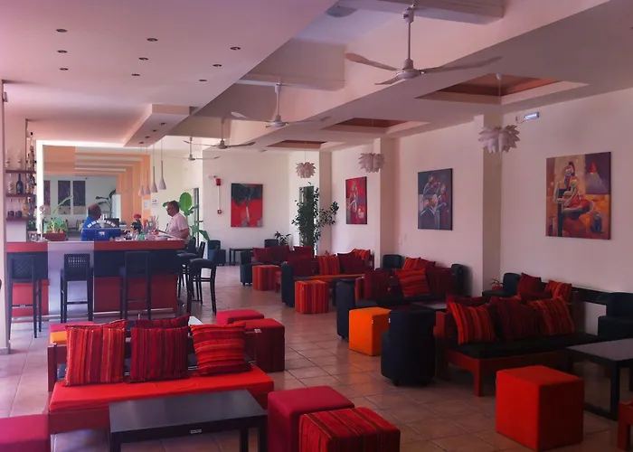 Ipsos Beach Hotel 3*