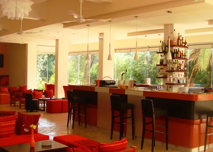 酒店 Ipsos Beach Hotel 阿普索斯