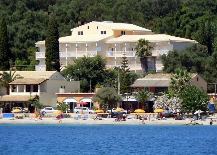 Ipsos Beach Hotel 3*