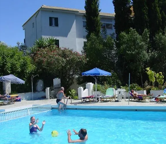 Ipsos Beach Hotel 3* Ýpsos