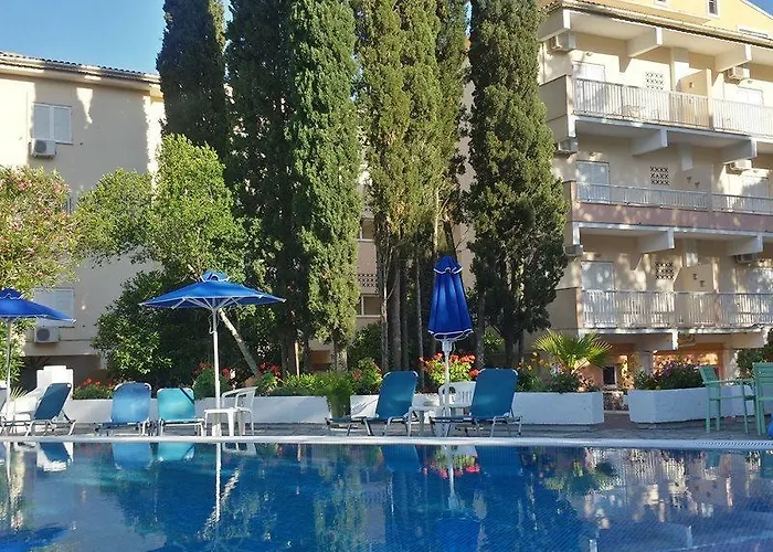 Hotel Ipsos Beach Hotel 3*